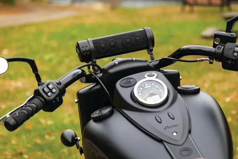 Road Thunder Waterproof Bluetooth Sound Bar – 300W Satin Black Handlebar Speaker for Motorcycles